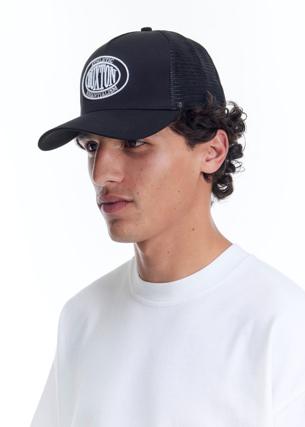 CREST TRUCKER CAP - BLACK