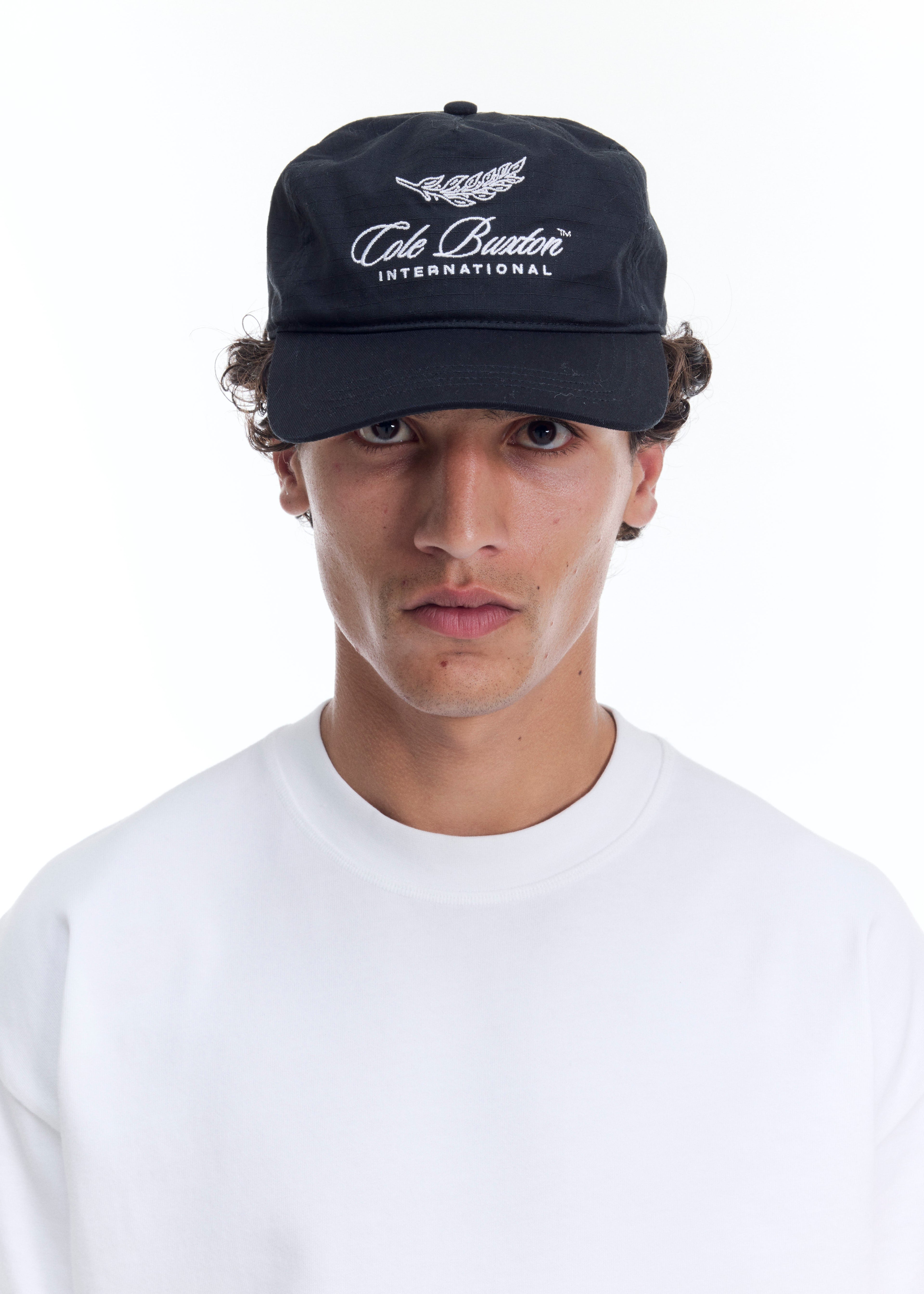INTERNATIONAL BASEBALL CAP - BLACK