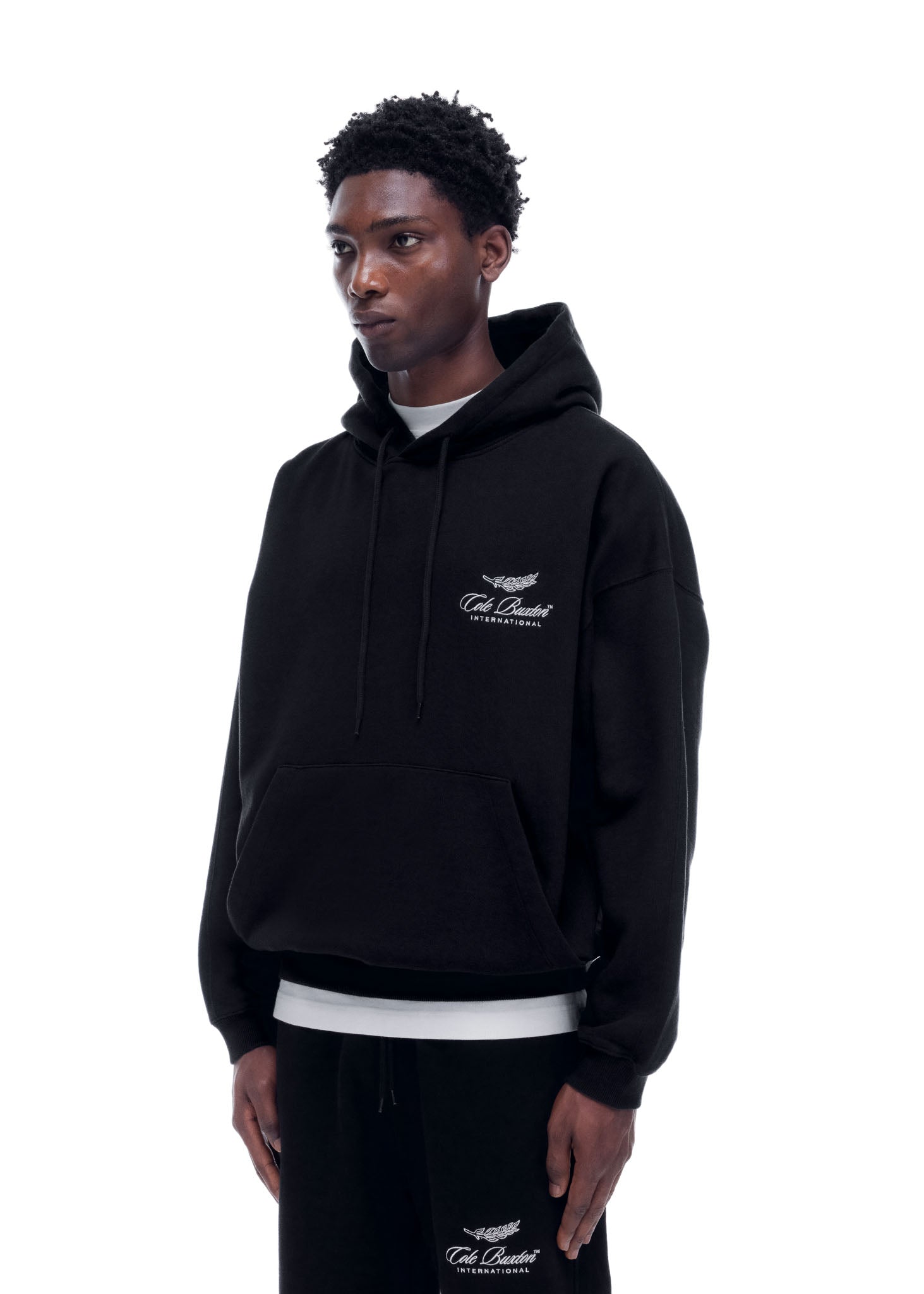 INTERNATIONAL HOODIE - BLACK