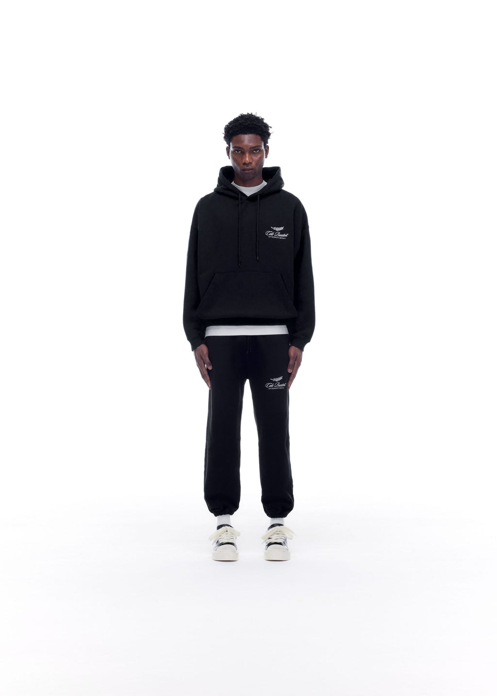 INTERNATIONAL HOODIE - BLACK