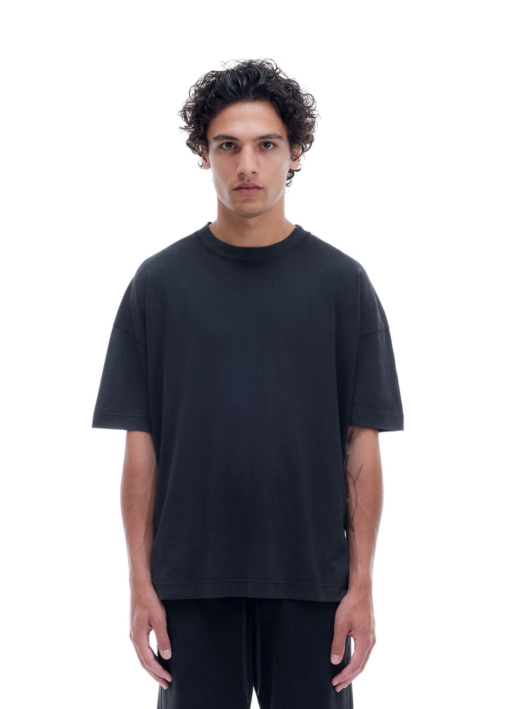 DISTRESSED LIGHTWEIGHT T-SHIRT - VINTAGE BLACK