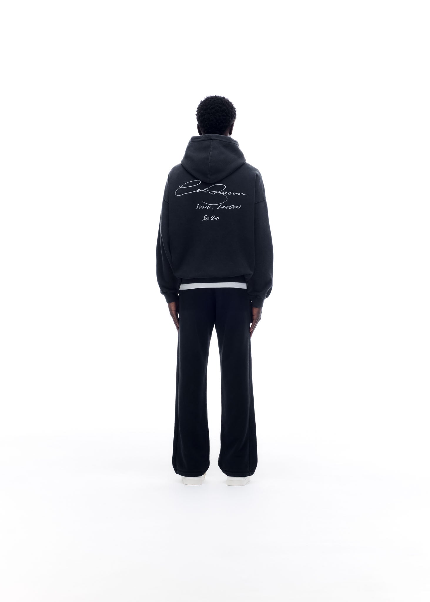 SIGNATURE HOODIE - VINTAGE BLACK