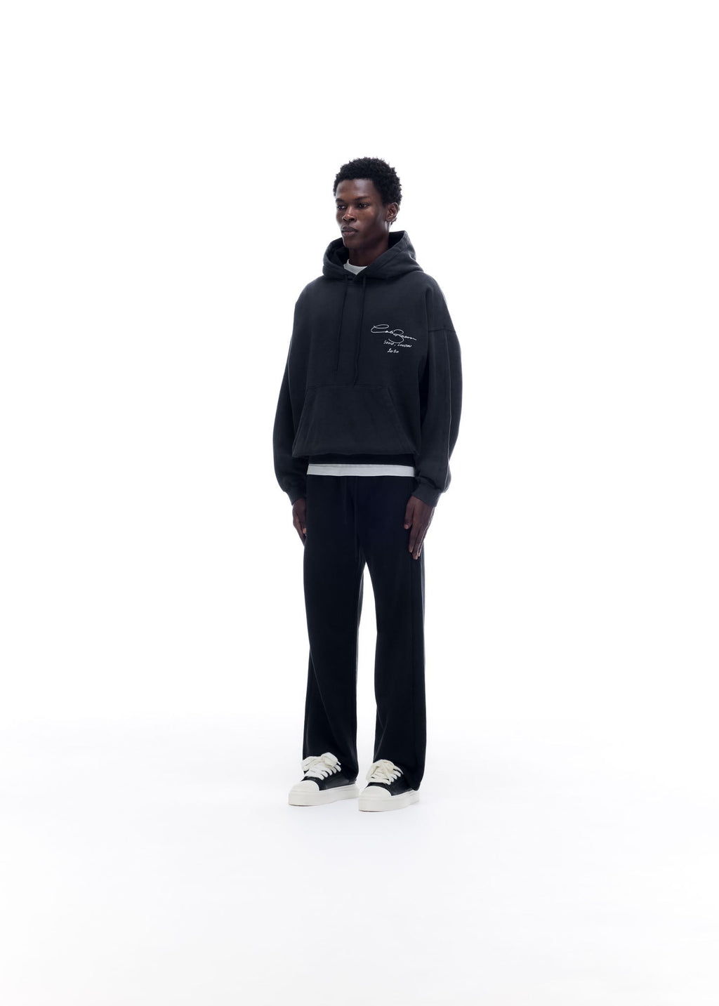 SIGNATURE HOODIE - VINTAGE BLACK