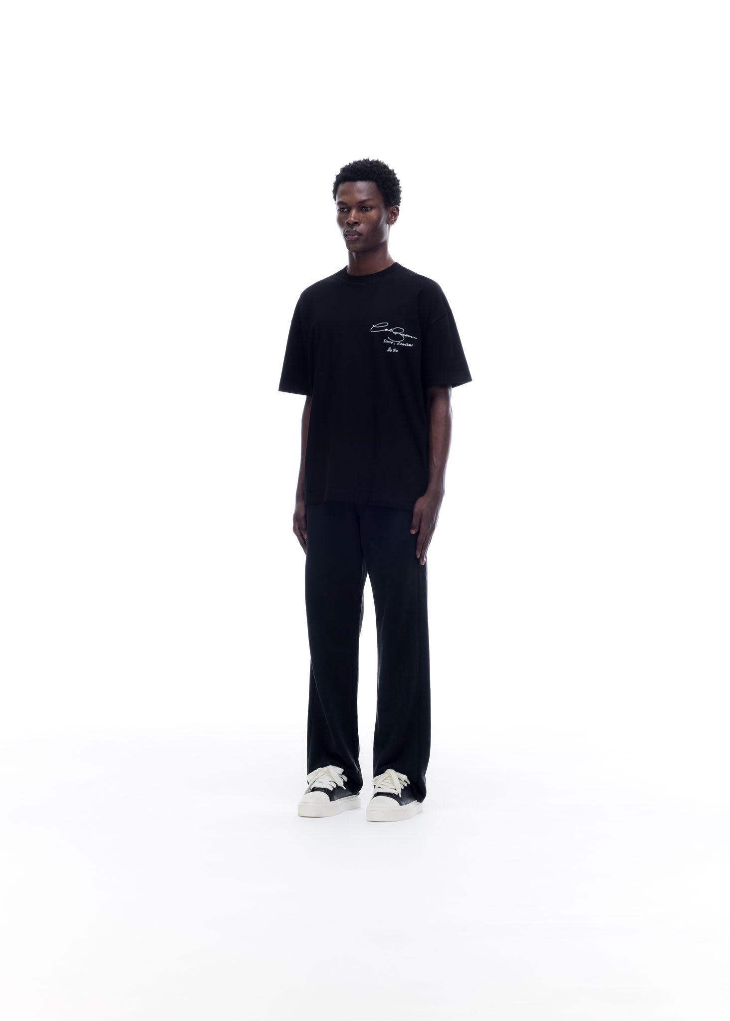 SIGNATURE T-SHIRT - BLACK