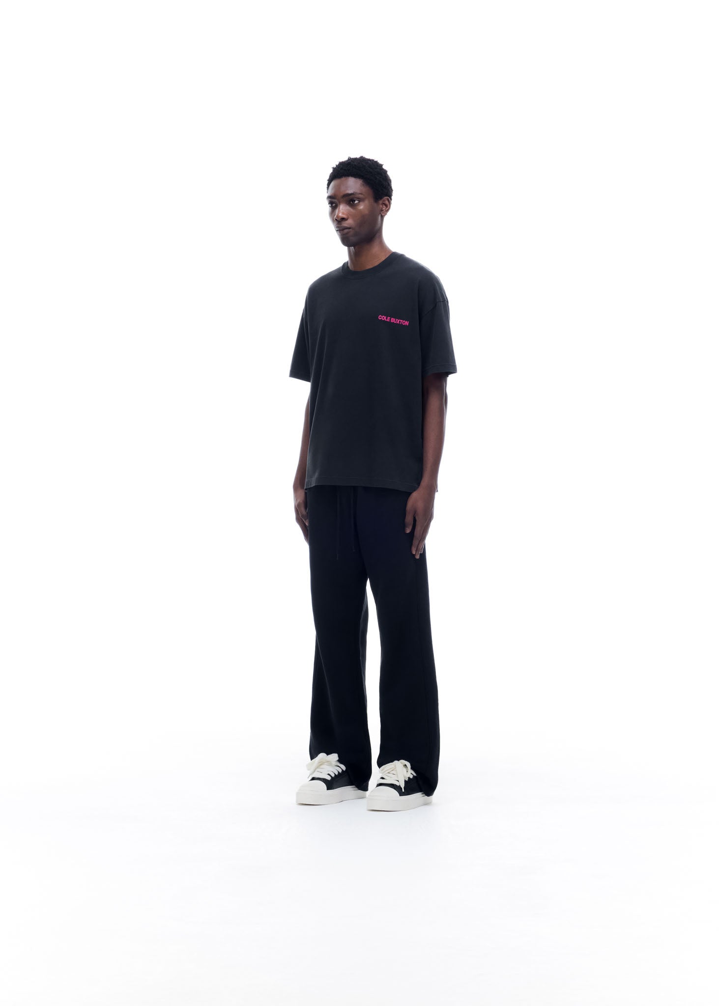 CB SPORTSWEAR T-SHIRT - VINTAGE BLACK / PINK