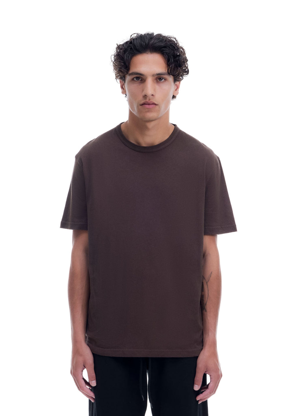 THE COLE T-SHIRT - DARK BROWN
