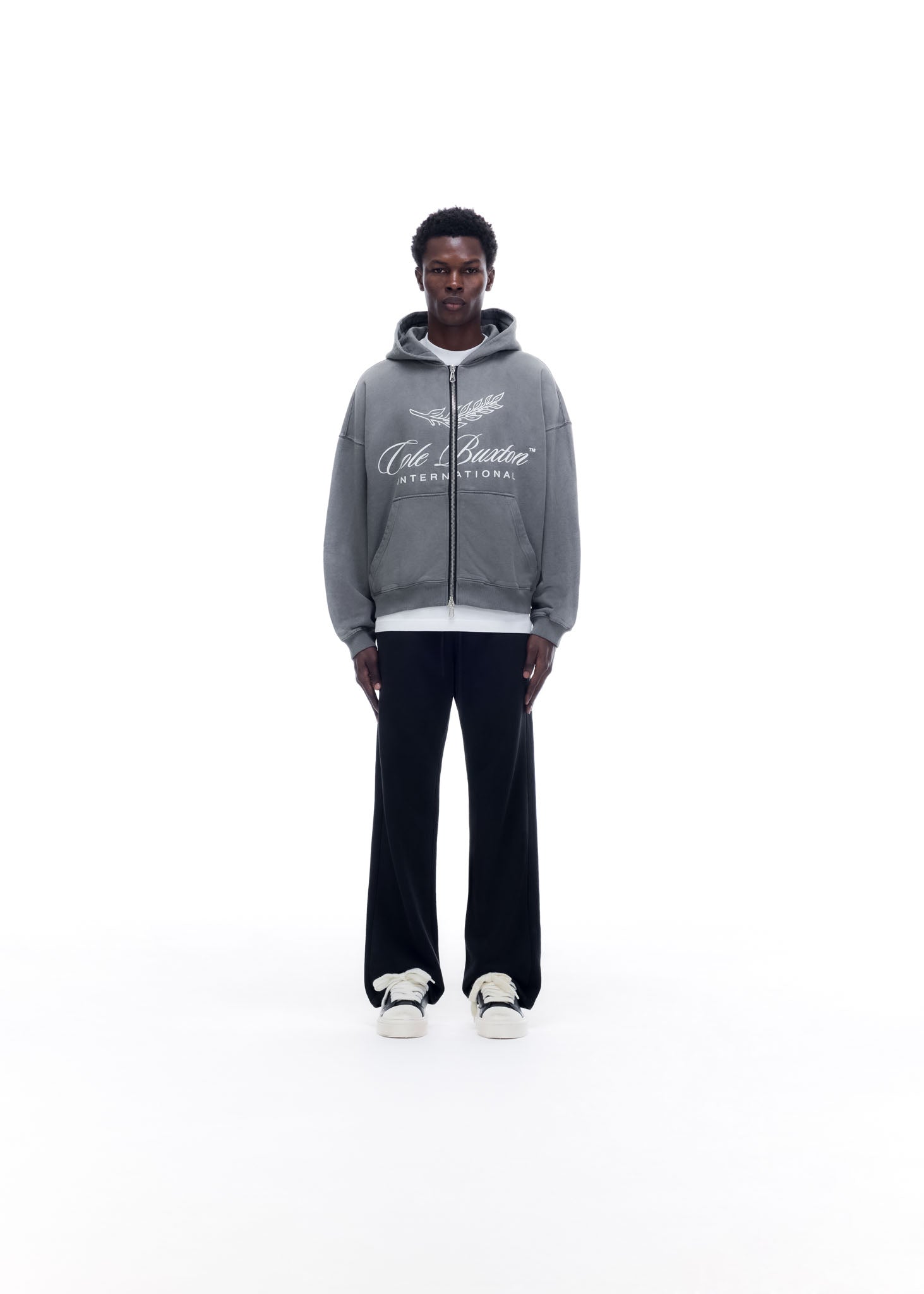 INTERNATIONAL ZIPPED HOODIE - OG WASHED BLACK